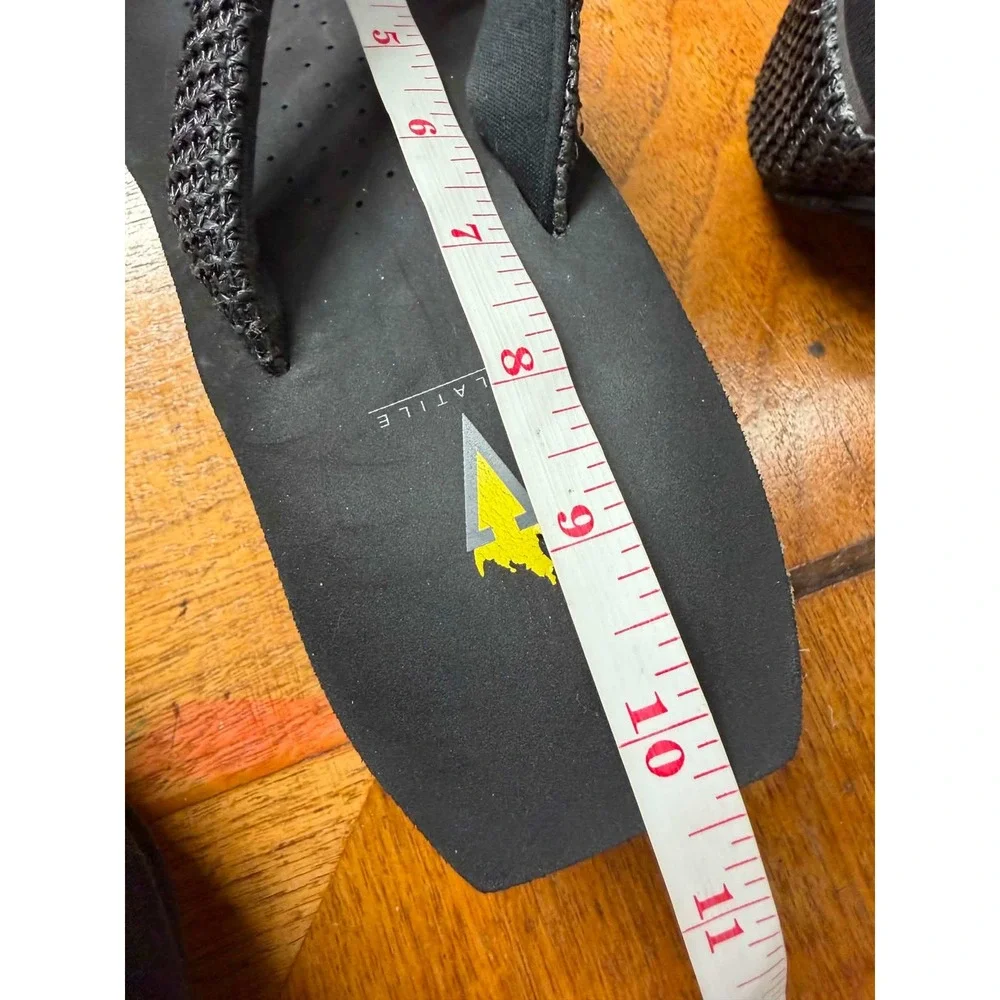 Volatile Black Platform Flip Flops Chunky Wedge Woven Strap Sandals Womens 9.5in